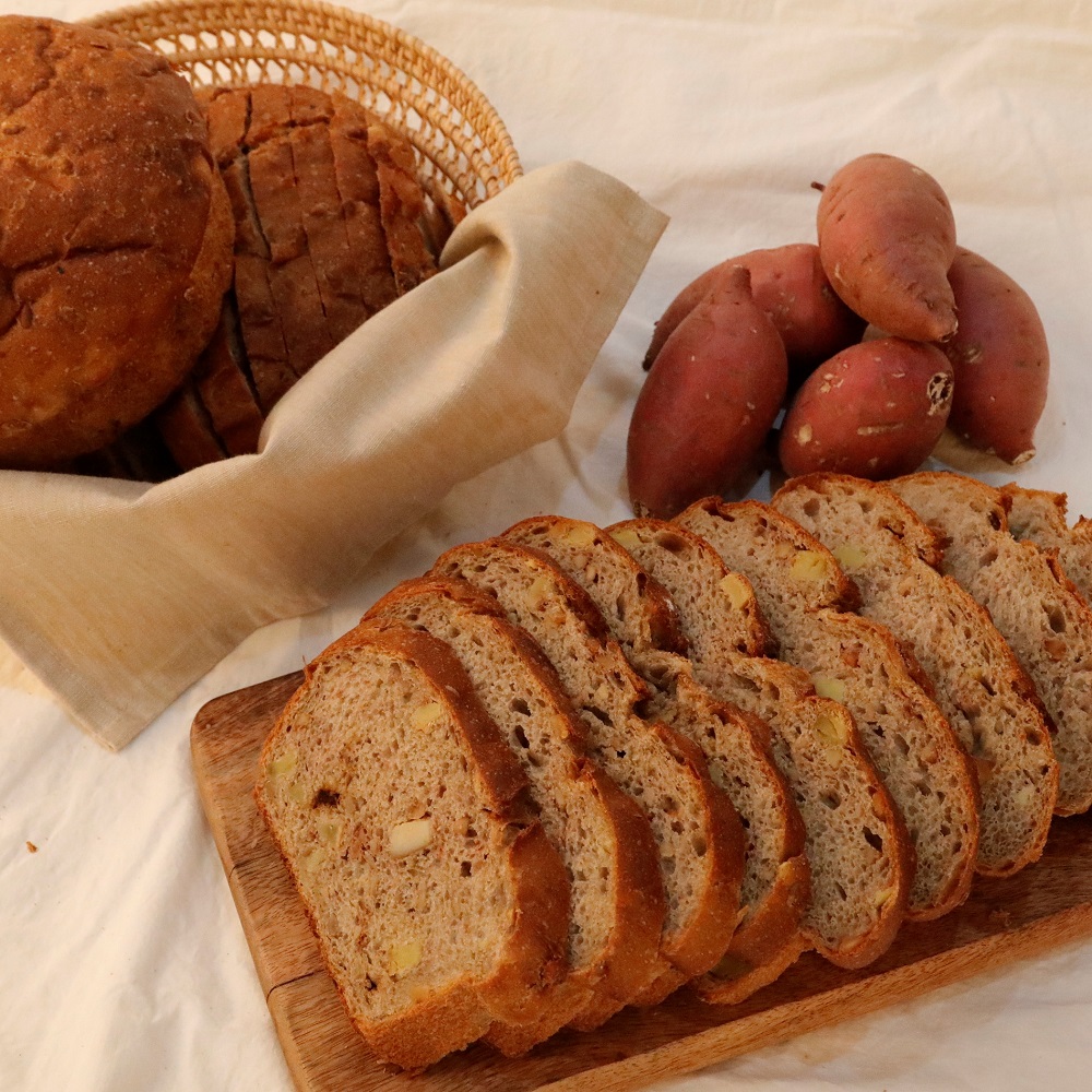 봄내 시골 고구마빵 통밀빵 깜빠뉴 880g ( 군고구마로 만든 비건빵 샌드위치 치아바타 모닝빵 단백질 프로틴 통밀식빵 )